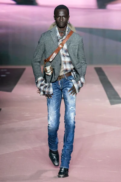 Look 6